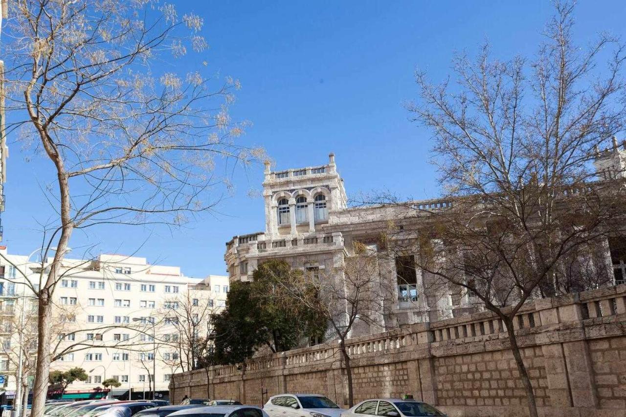 Apartamento de lujo nuevos ministerios chamberí Apartamento Madri Exterior foto